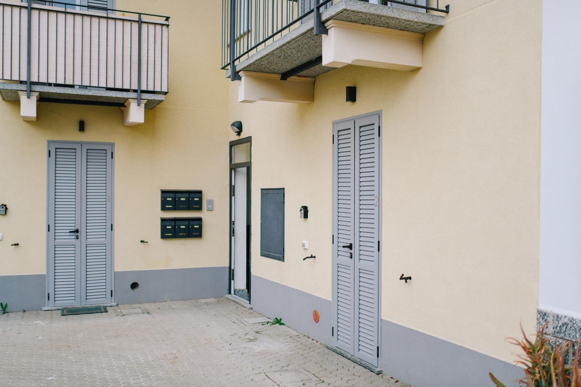 Lora Rose Suite ,Free Parking, Self Check In,2 Como Exterior foto